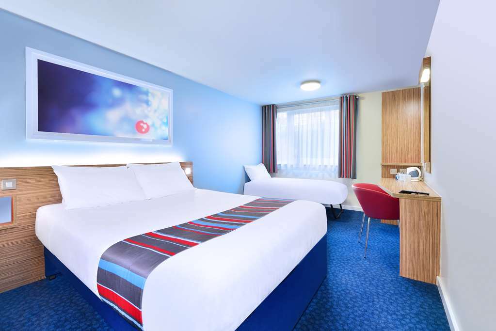 Travelodge Preston Central Rum bild
