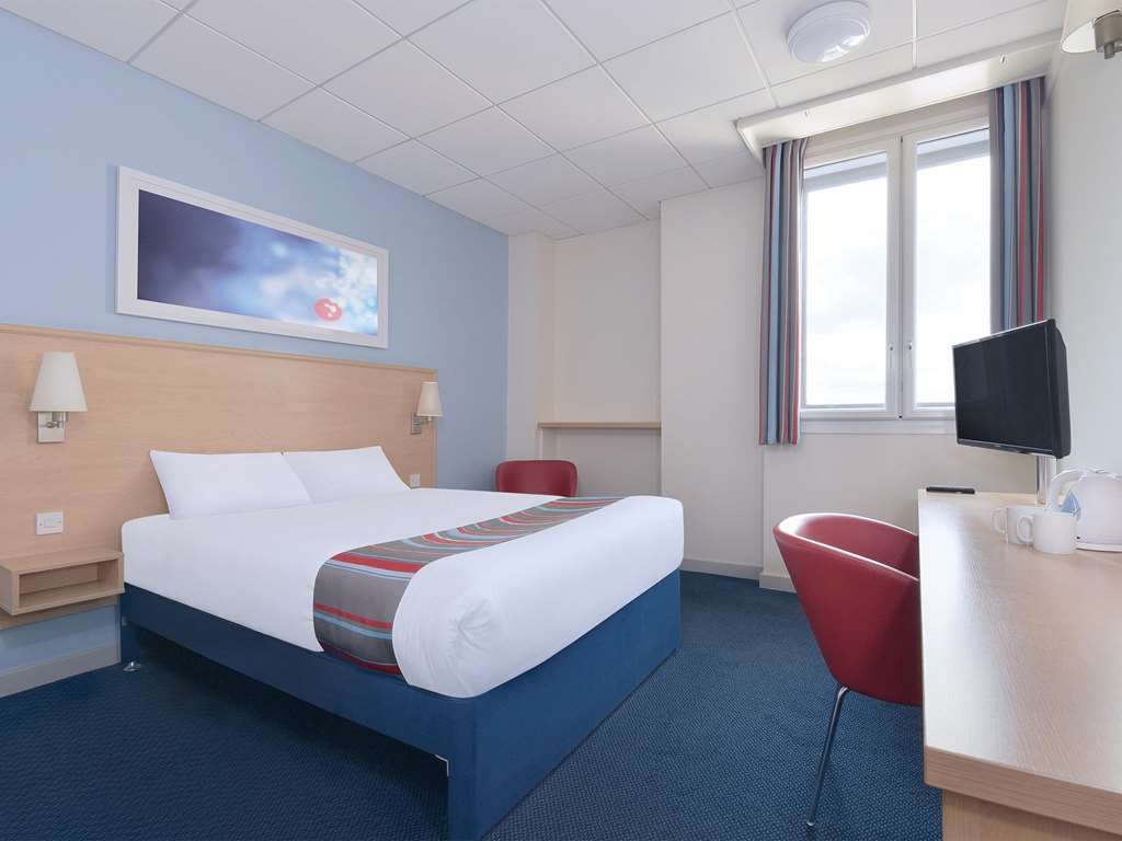 Travelodge Preston Central Rum bild